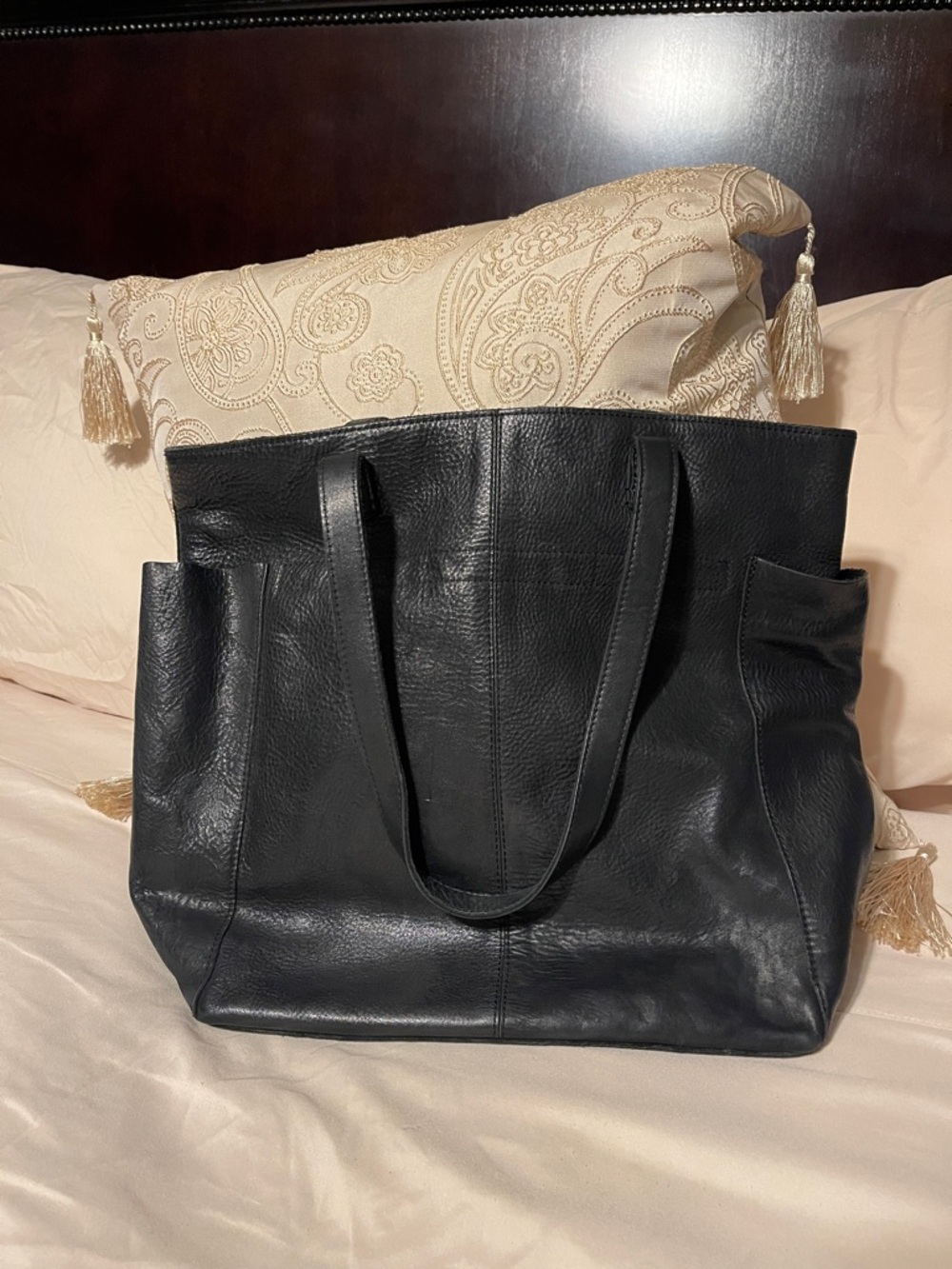 Duluth Trading Co Black Leather Tote with Side Pockets and Shoulder Straps